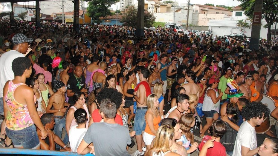 Bloco Vai Quem Quer abre carnaval da cidade neste sábado