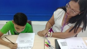 Imigrantes venezuelanos são matriculados no ensino público de Taubaté