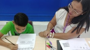 Taubaté: Imigrantes venezuelanos são matriculados no ensino público de Taubaté