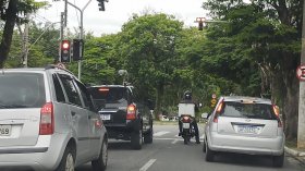 Novo semáforo no Jardim das Nações é inaugurado em Taubaté