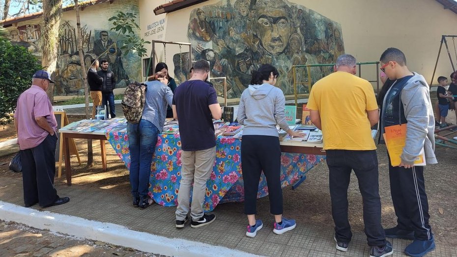 Biblioteca de Taubaté promove feira de troca de livros 