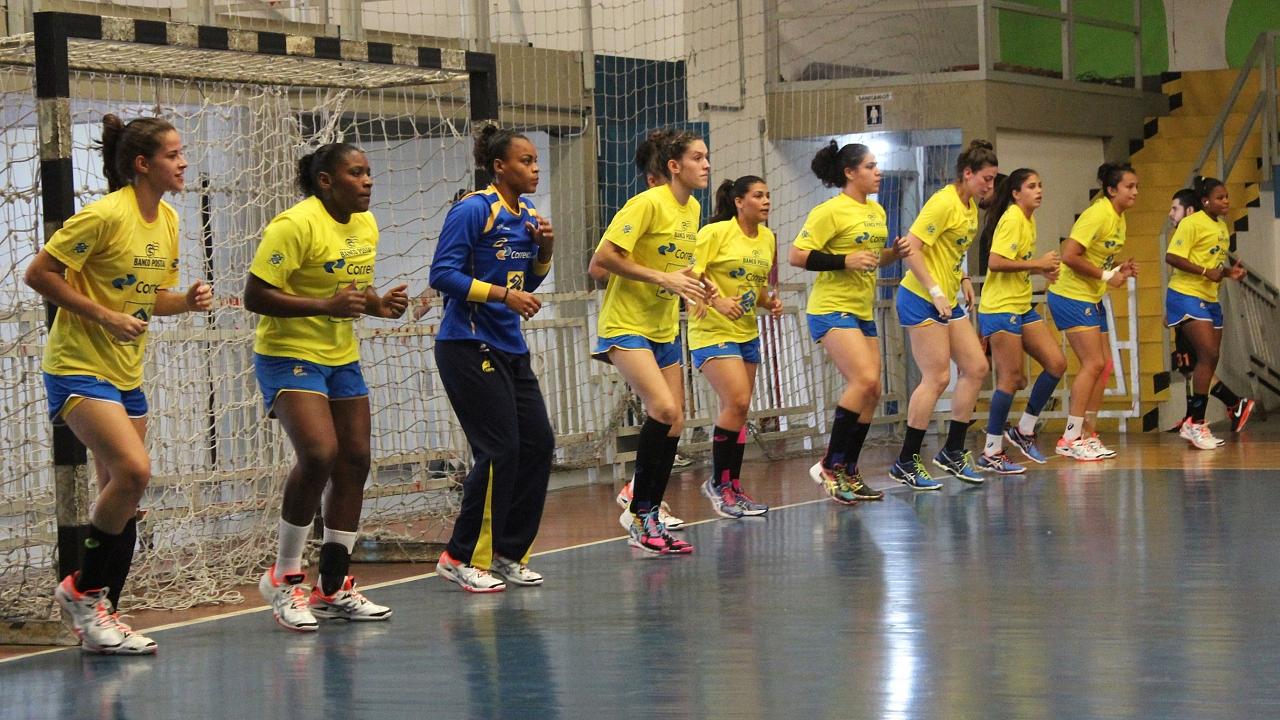 Seleção Júnior Feminina treina em Taubaté para Mundial na Rússia