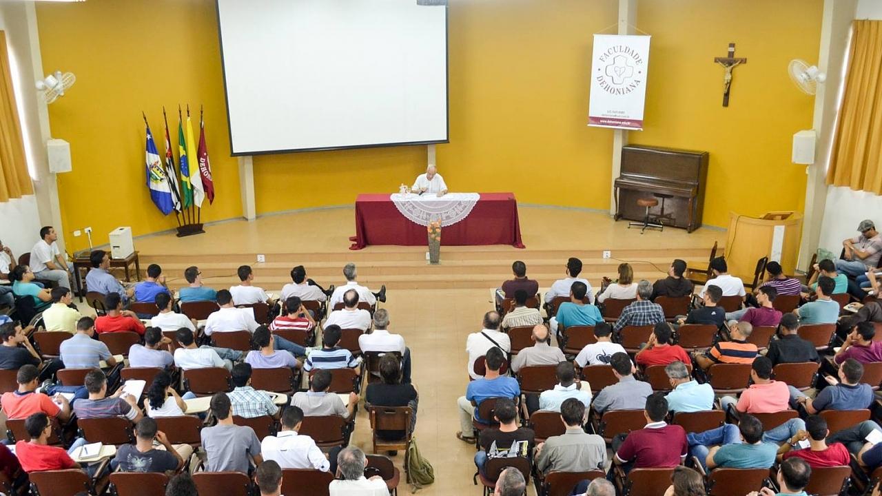 Faculdade Dehoniana realiza Semana de Teologia e Filosofia