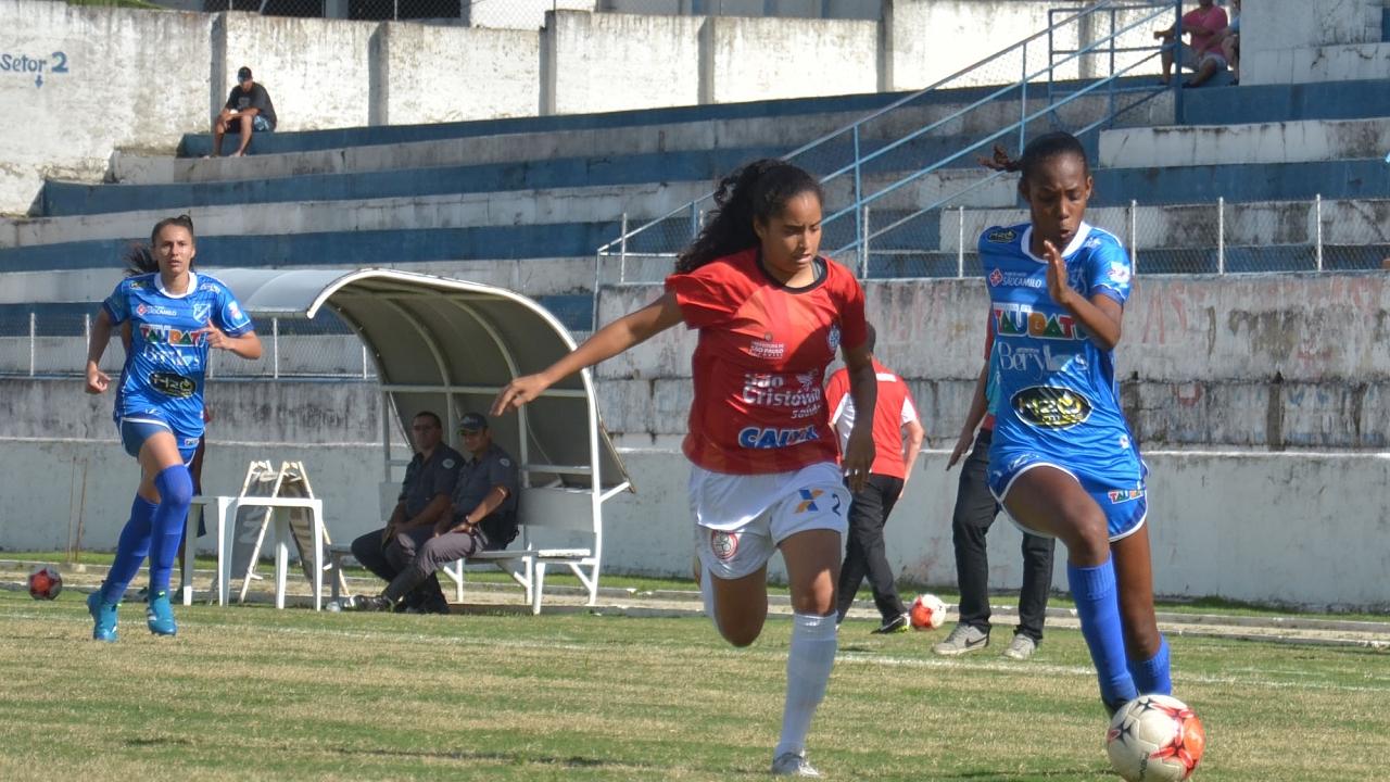 Futebol feminino: Taubaté derrota Centro Olímpico pelo Paulista