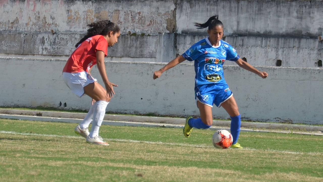 Futebol: Taubaté feminino vence mais uma e Burrão é goleado na A2