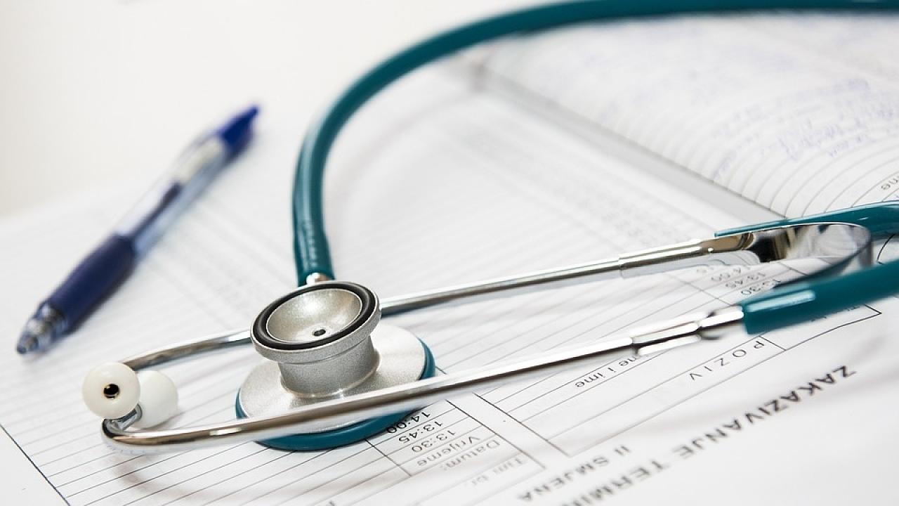 Prefeitura agenda processo seletivo para médicos e técnicos