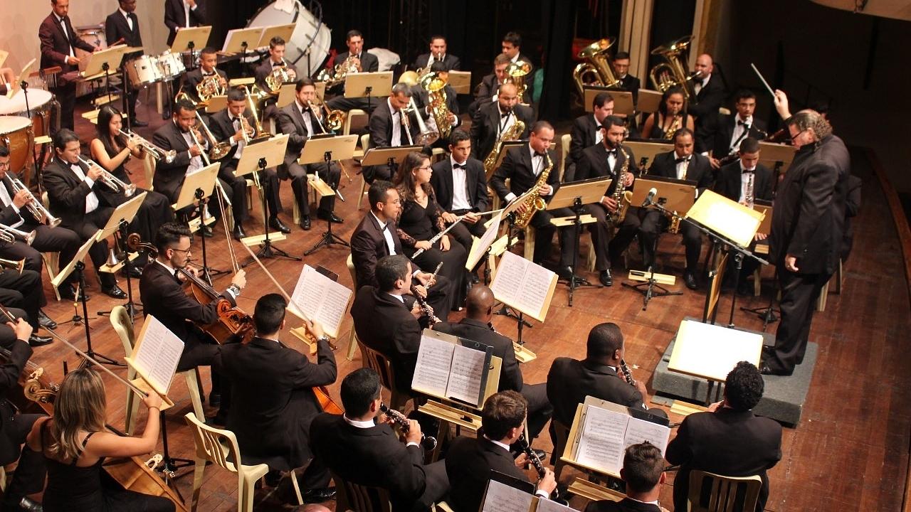 Banda Sinfônica de Taubaté se apresenta em Campos do Jordão