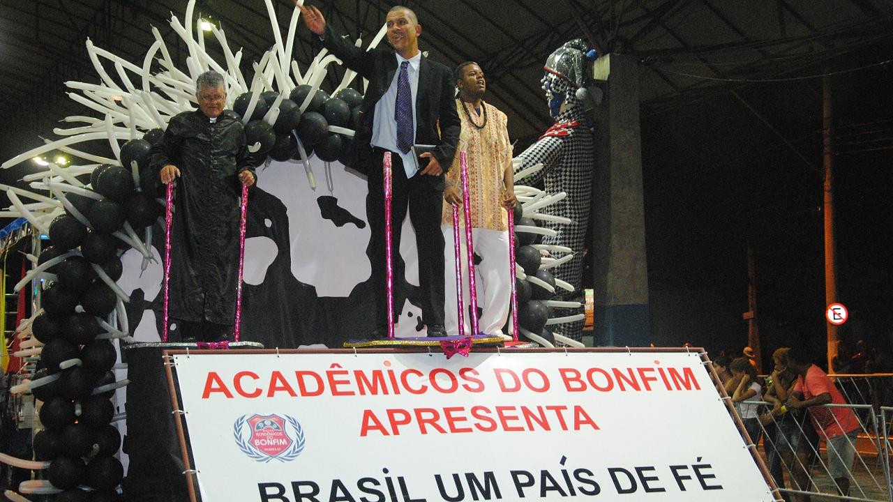 Acadêmicos do Bonfim representa Escolas do Grupo de Acesso