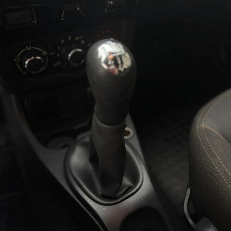 Foto 10: RENAULT DUSTER 16 D 4X2 2017