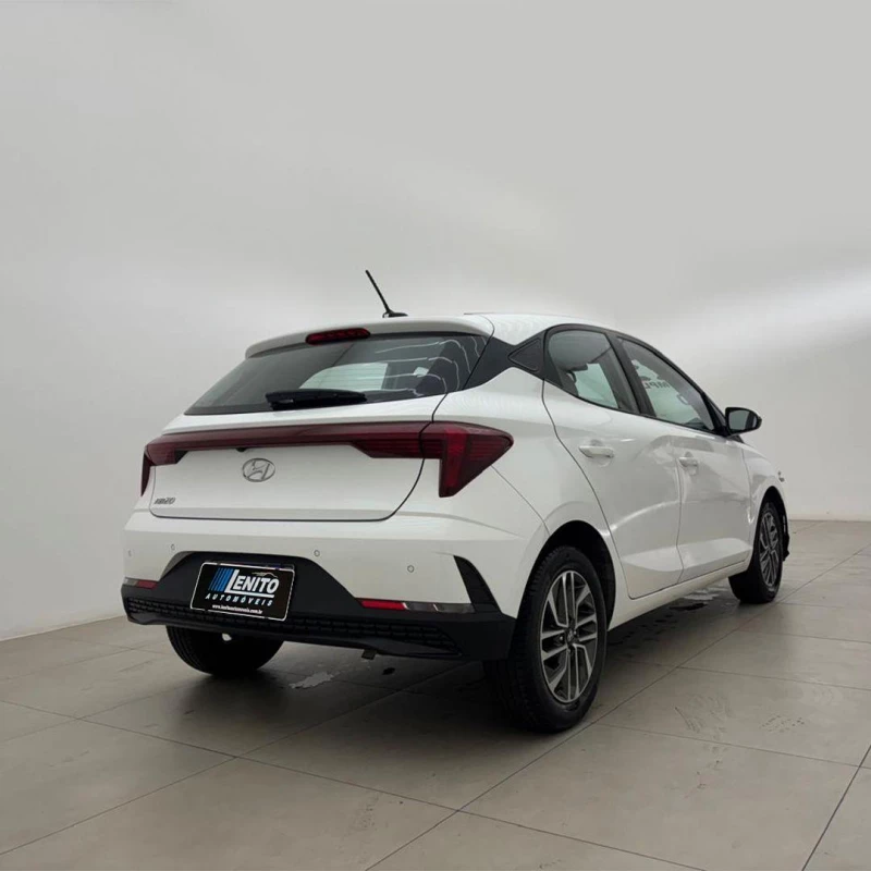 Foto 7: HYUNDAI HYUNDAHB20 10M LIMITED 2023