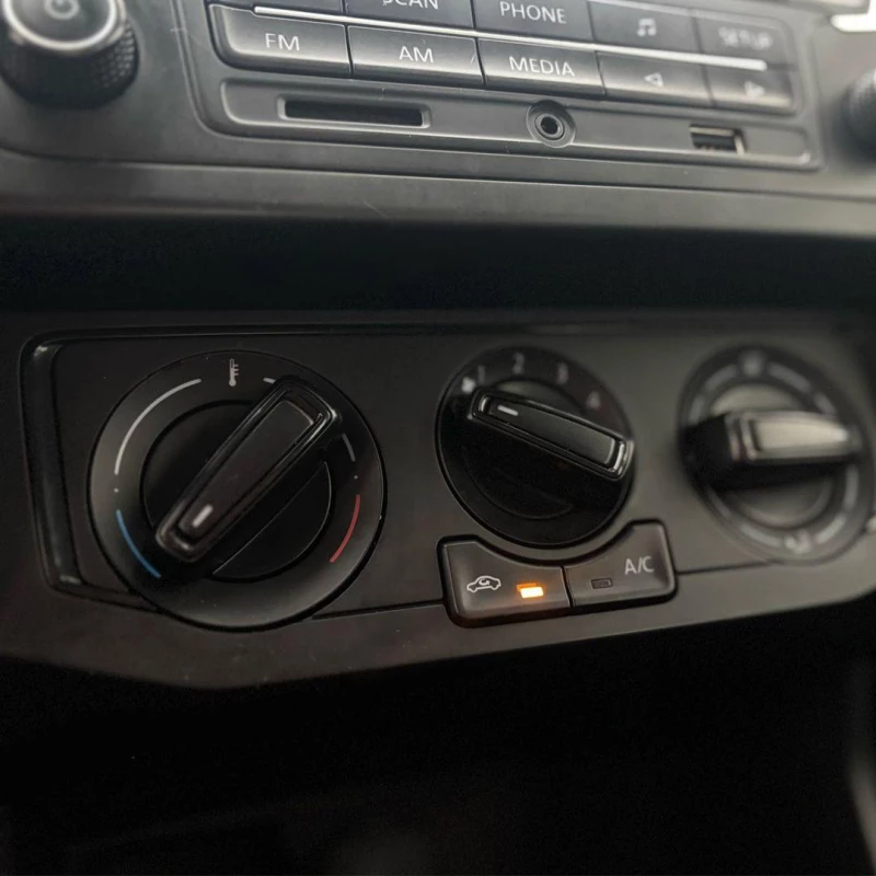 Foto 12: VOLKSWAGEN VOYAGE MPI 2023