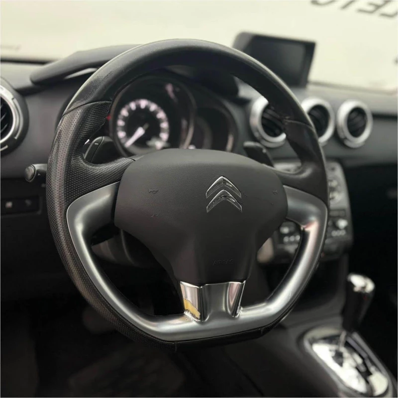 Foto 14: CITROEN C3 120A EXCLUSIV 2015