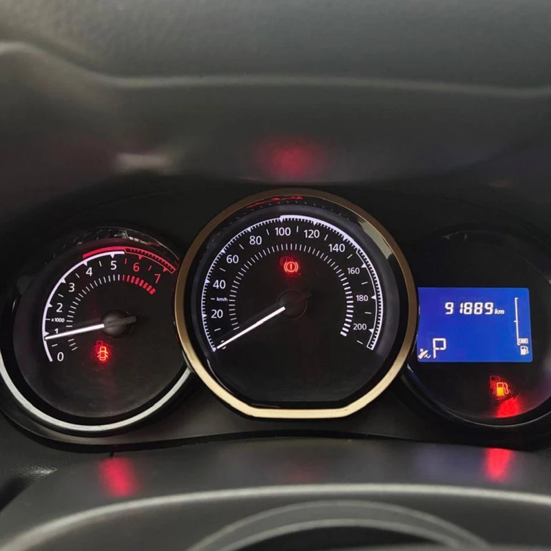 Foto 12: RENAULT DUSTER 20 D 4X2 2017
