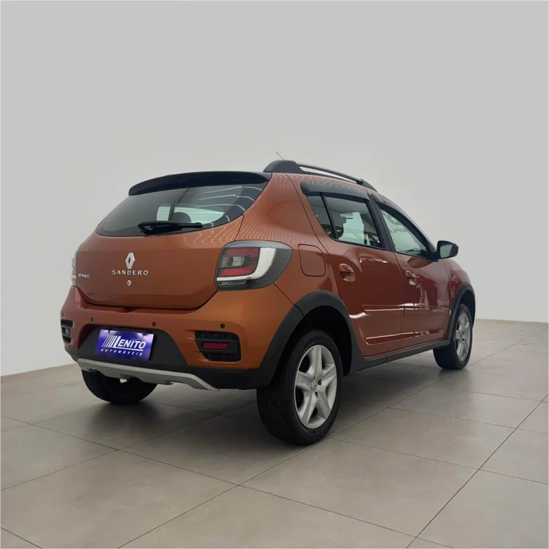Foto 7: RENAULT SANDERO ST16 SCE 2018