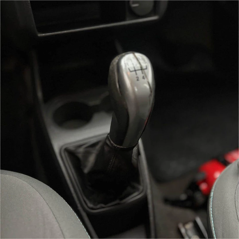 Foto 12: CHEVROLET MONTANA LS 2013