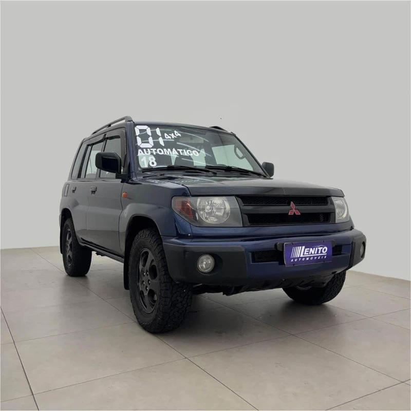 Foto 3: MITSUBISHI PAJERO IO 2001