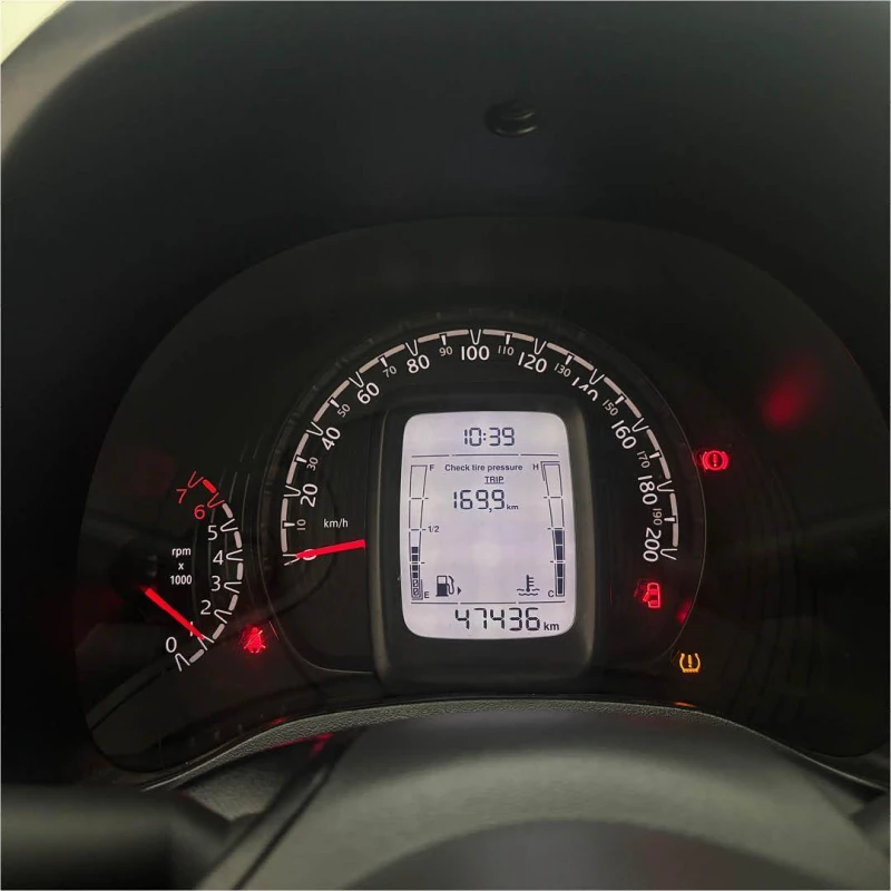 Foto 9: FIAT MOBI LIKE 2023