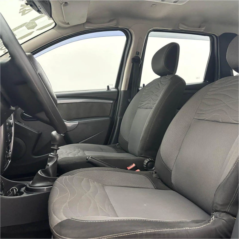 Foto 15: RENAULT DUSTER 20 D 4X4 2013