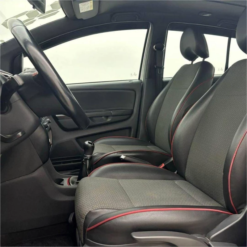 Foto 13: VOLKSWAGEN NOVO FOX ROCK RIO MB 2016
