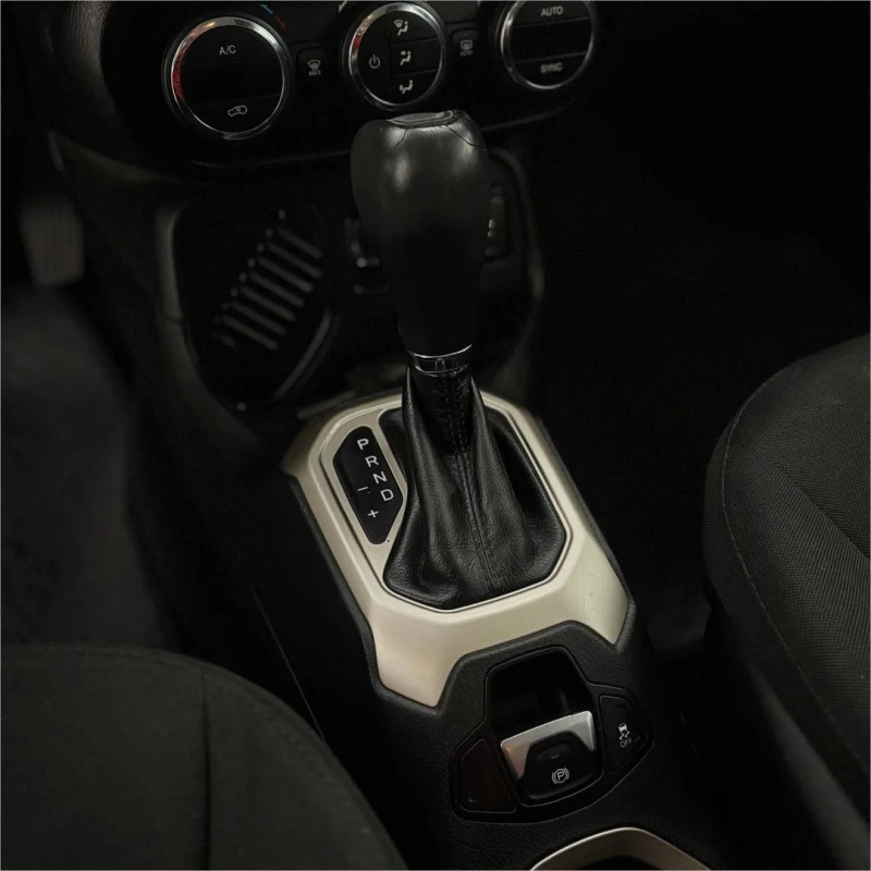 Foto 14: JEEP RENEGADE LNGTD AT 2016