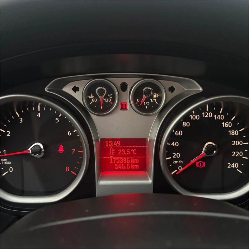 Foto 12: FORD FOCUS HC FLEX 2012
