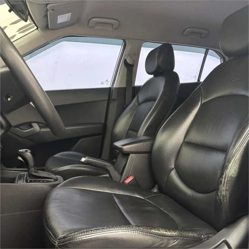 Foto 16: HYUNDAI CRETA 16A ATTITU 2017