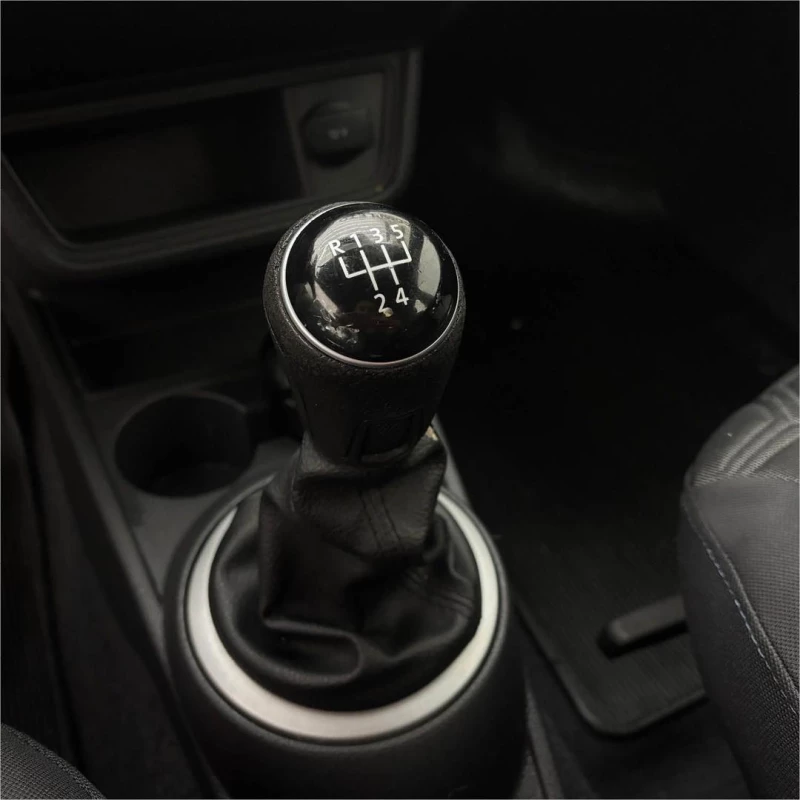 Foto 14: VOLKSWAGEN GOL 1.0 SELECAO 2014