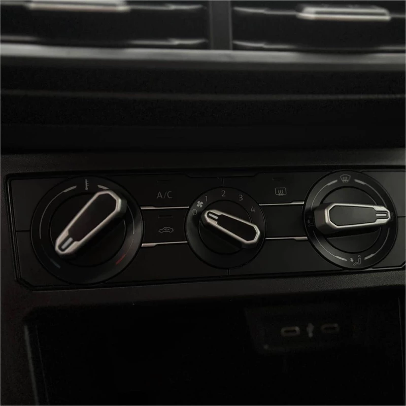 Foto 13: VOLKSWAGEN POLO TRACK MA 2024