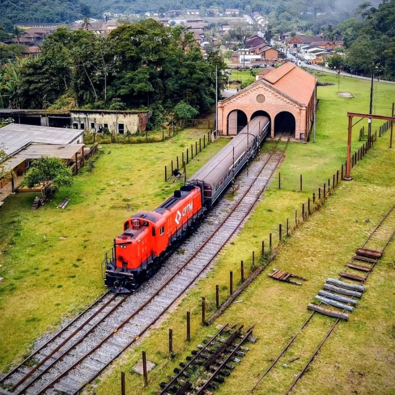 Excursão  passeio de trem