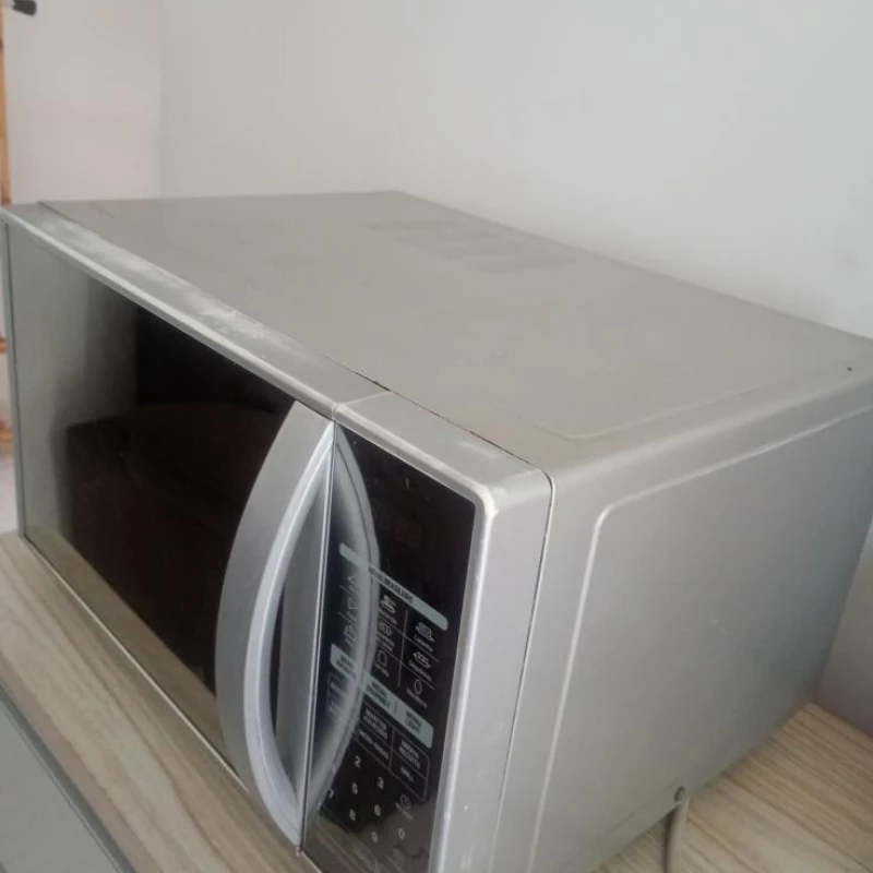 Microondas 33 litros Luxo GRILL LG