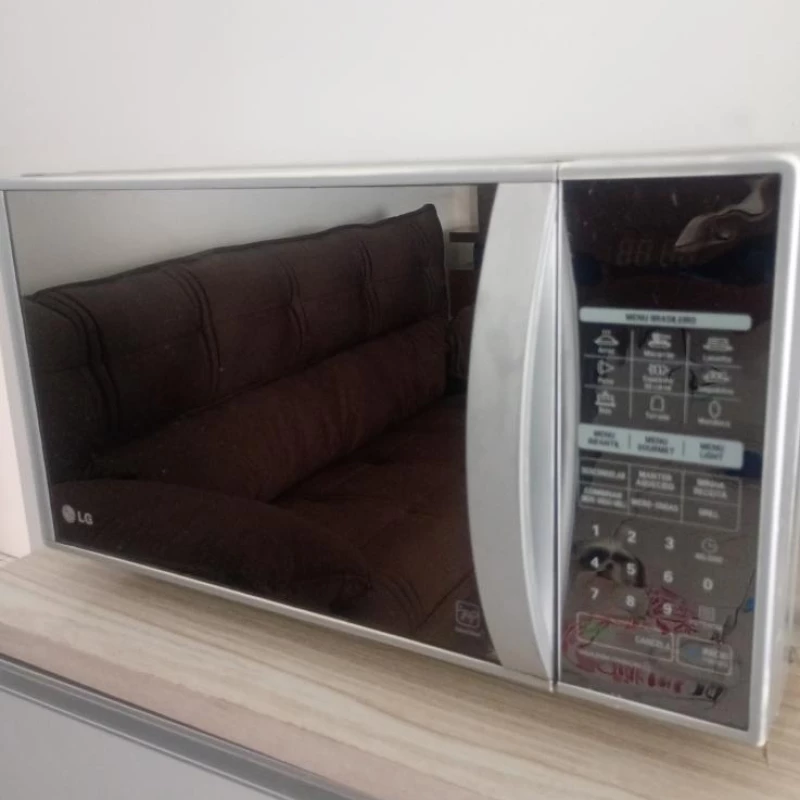 Microondas 33 litros Luxo GRILL LG