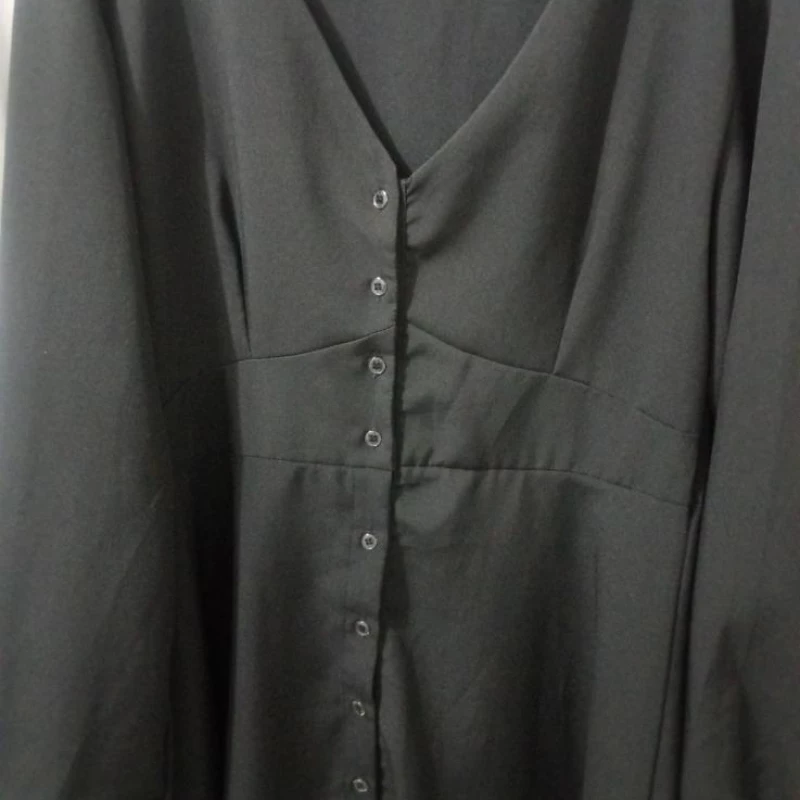 Lindo vestido EG com mangas bufante/princesa