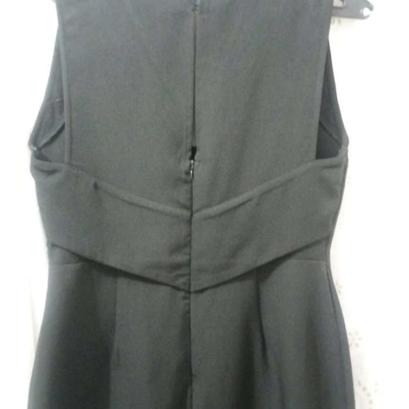 Lindo vestido de linho tamanho G veste muito bem