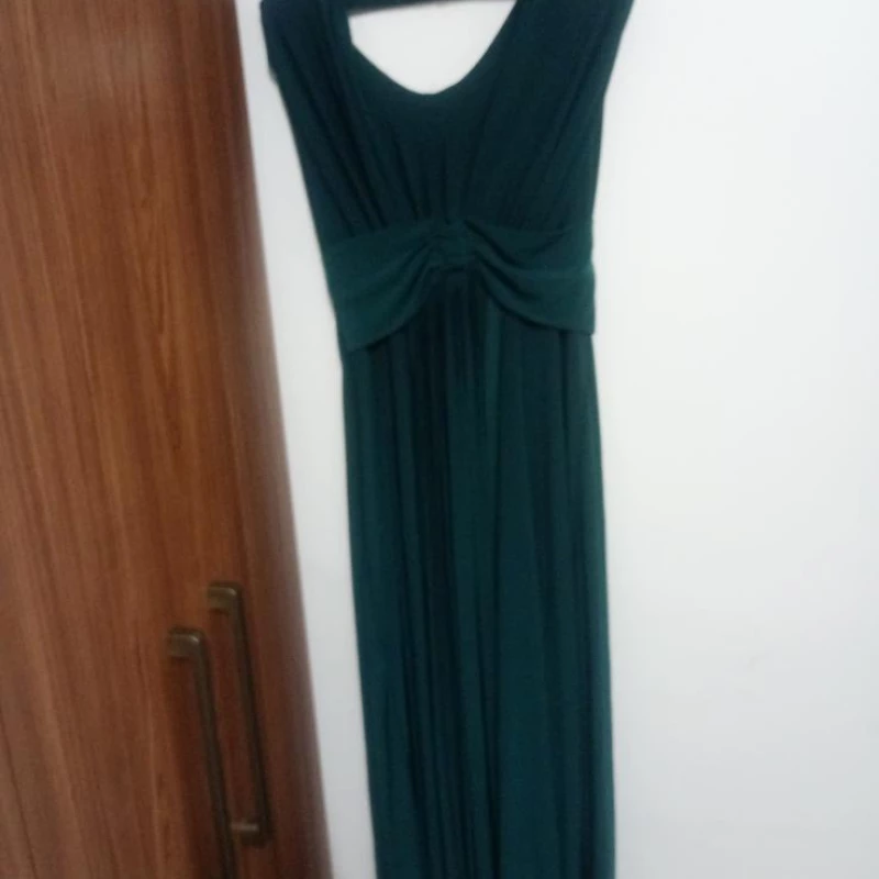 Lindíssimo vestido de festa veste muito bem