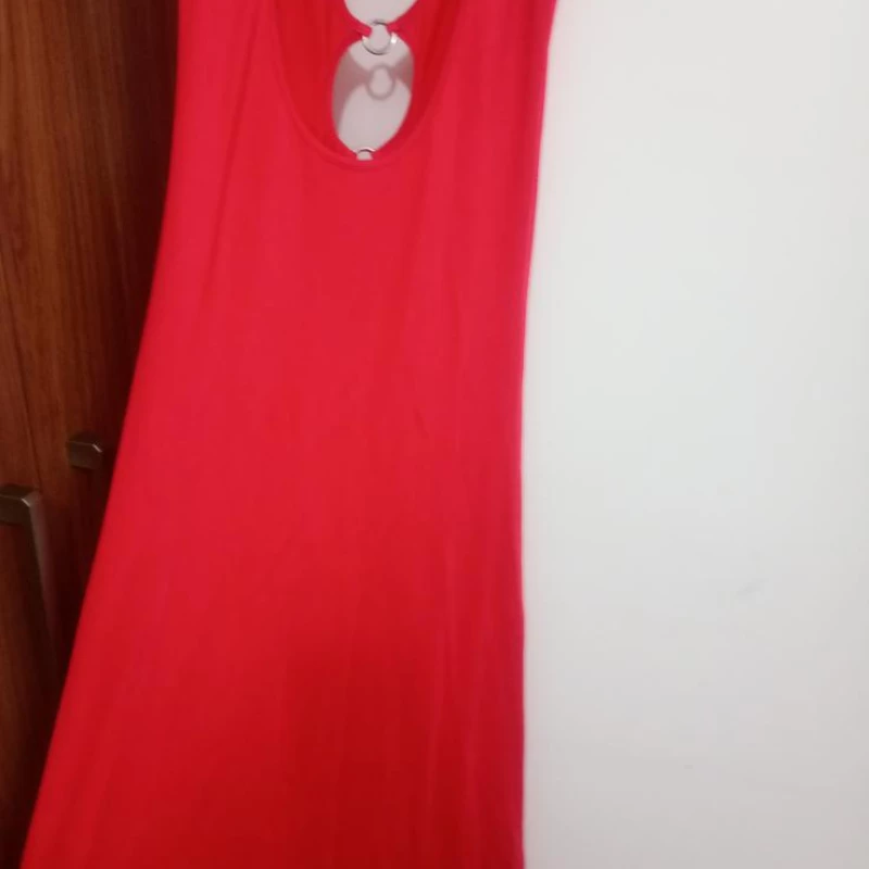 Lindíssimo vestido vermelho dama da noite!
