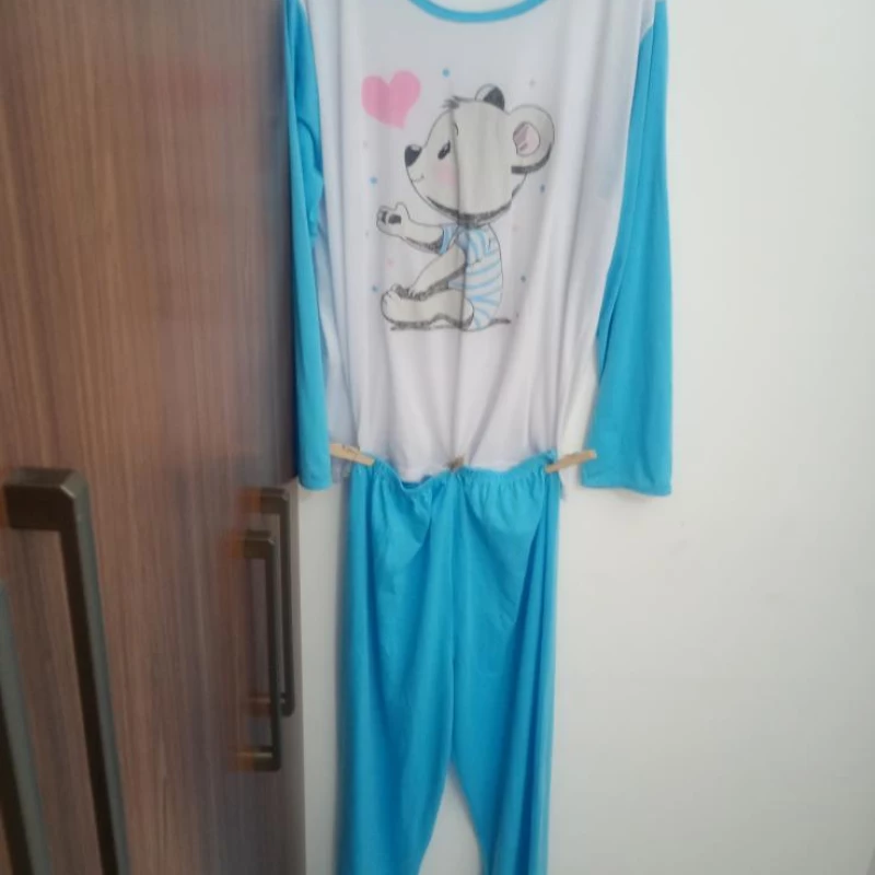 Lindo pijama confortável tamanho GG
