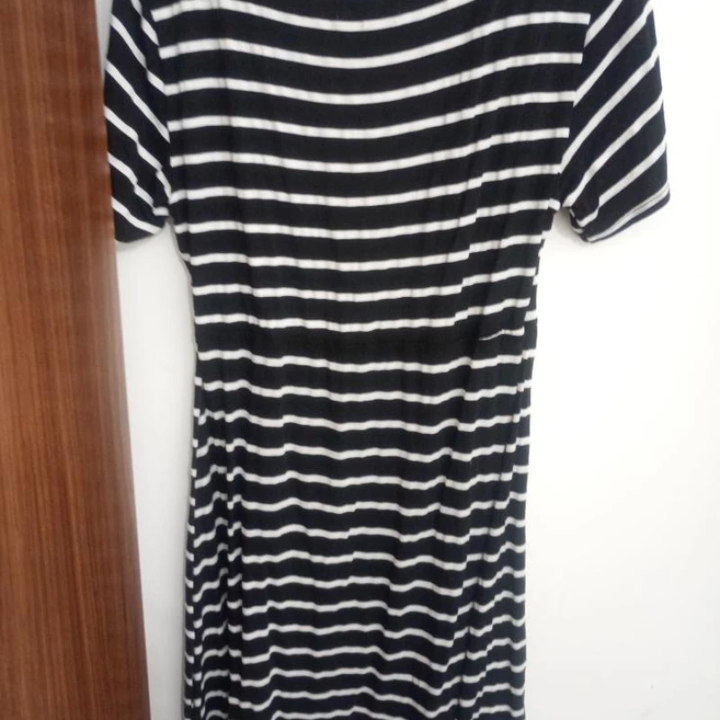 Lindo vestido com forro top muito confortável