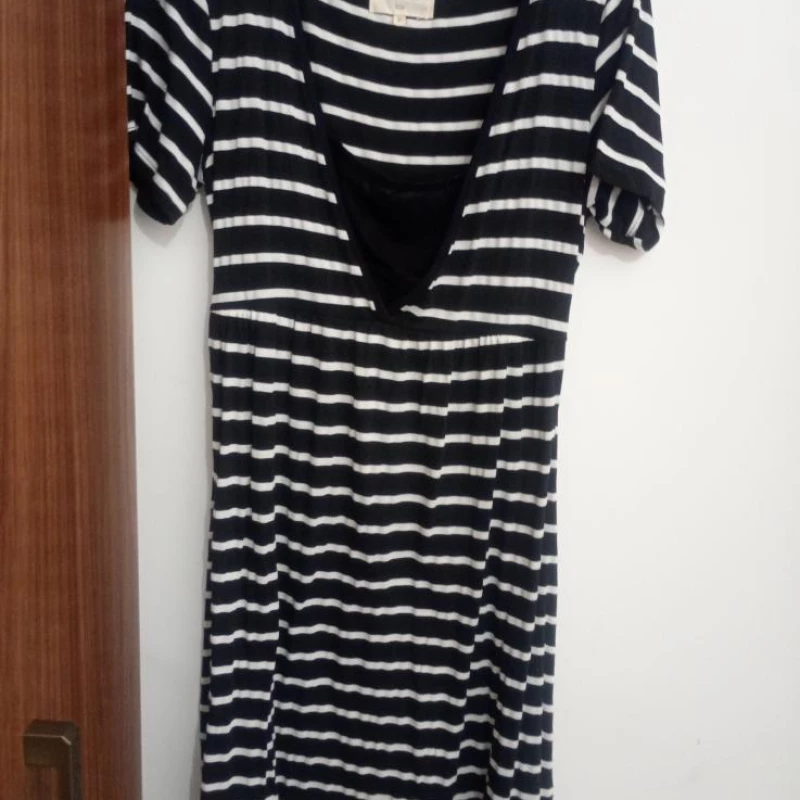 Lindo vestido com forro top muito confortável