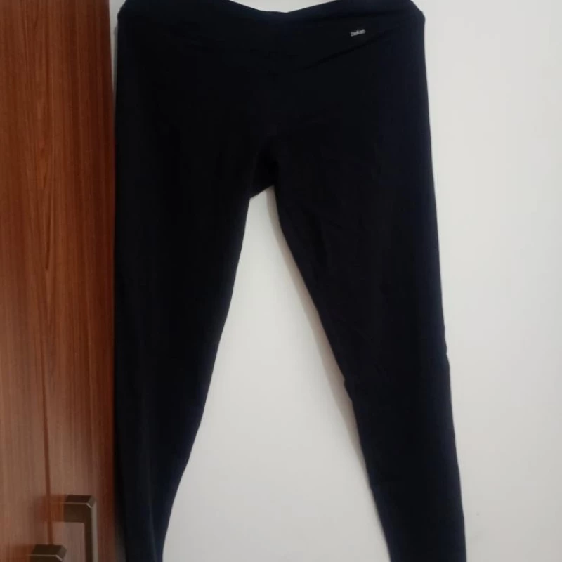 Legg preta muito confortável/ginástica 