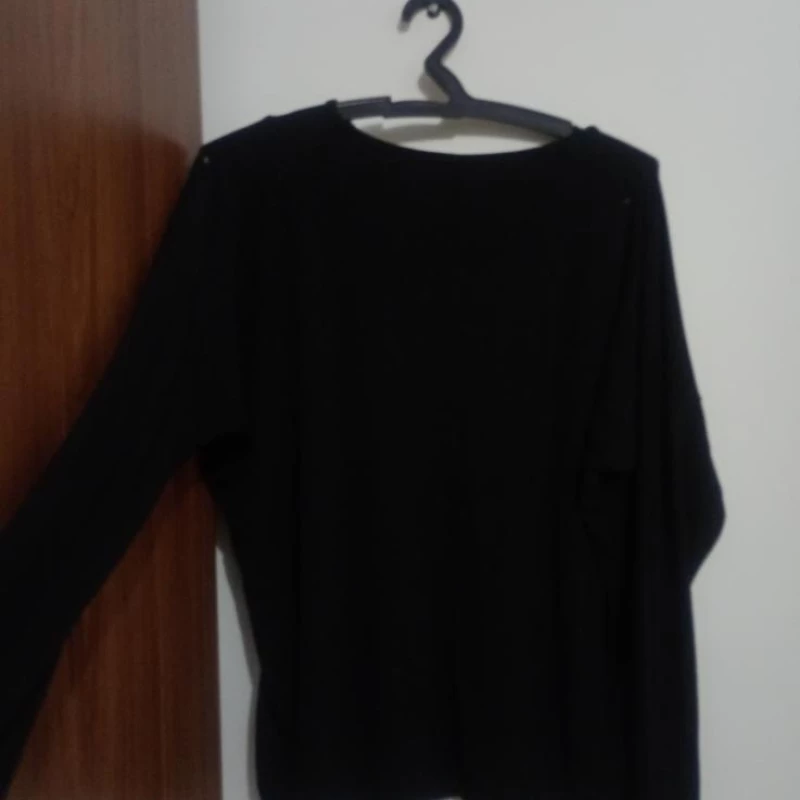Linda blusa donata tamanho GG estilos