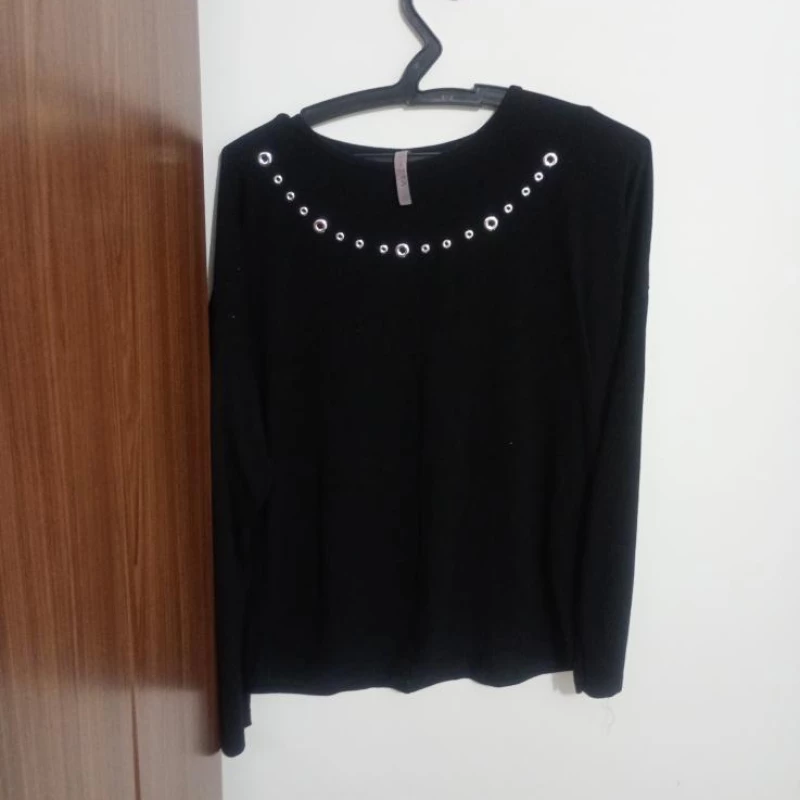 Linda blusa donata tamanho GG estilos