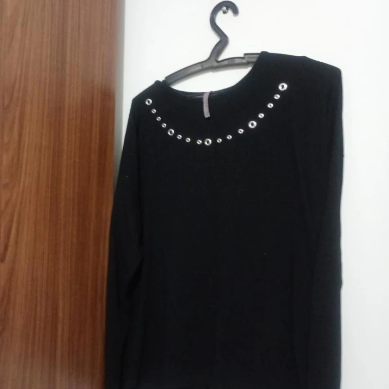 Linda blusa donata tamanho GG estilos