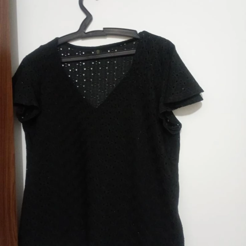 Linda blusa tamanho p veste ate o G