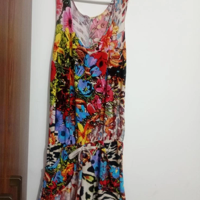 Lindo macacão semi-novo tamanho GG
