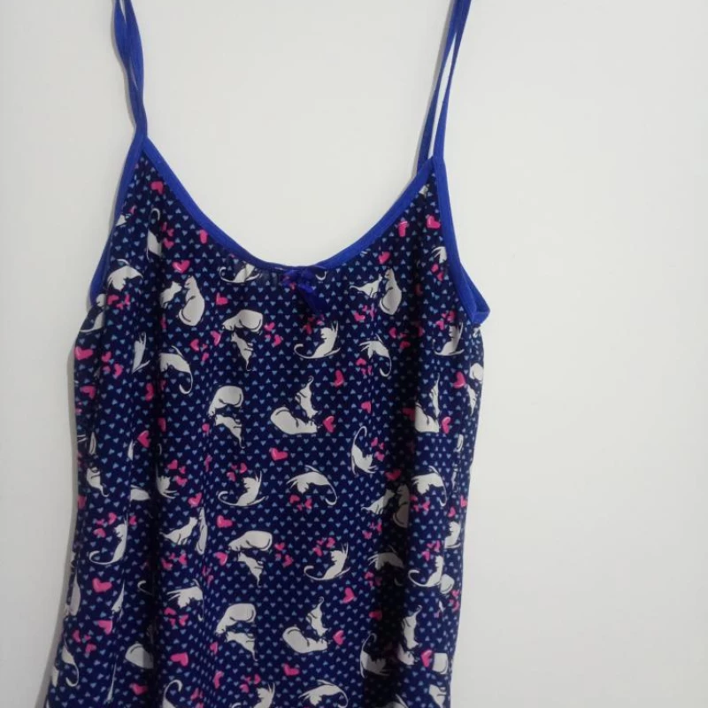 Blusinha de alcinha camisola tamanho M