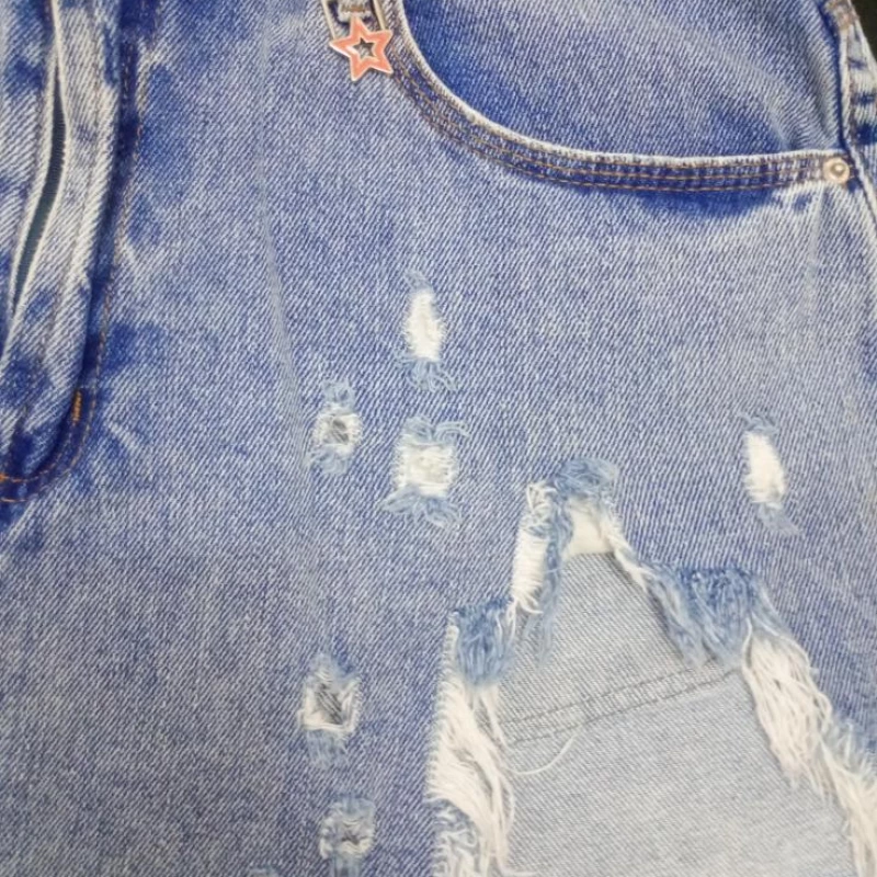 Lindo short jeans tamanho 48 grande