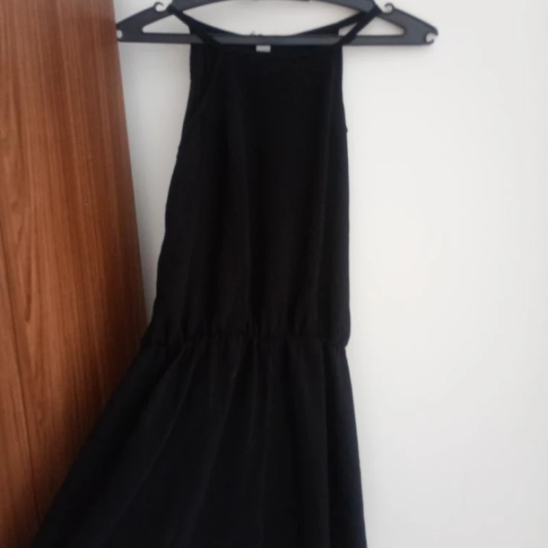 Macacão preto fino tamanho M
