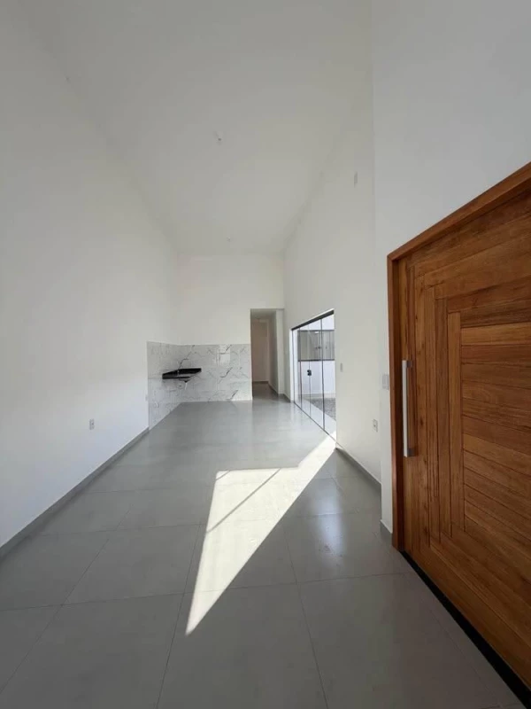 Foto 4: Casa 03 dormitórios Pé Direito Alto
