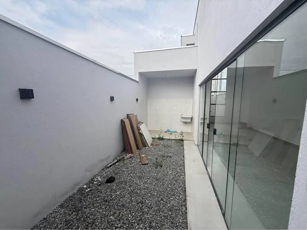 Foto 6: Casa 03 dormitórios Pé Direito Alto