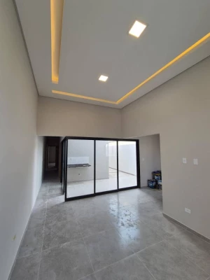 Foto 7: Belíssima Casa 3 dormitórios com Suíte